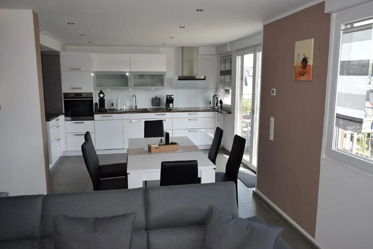 Ferienwohnung Blassneck Zirndorf 0*,